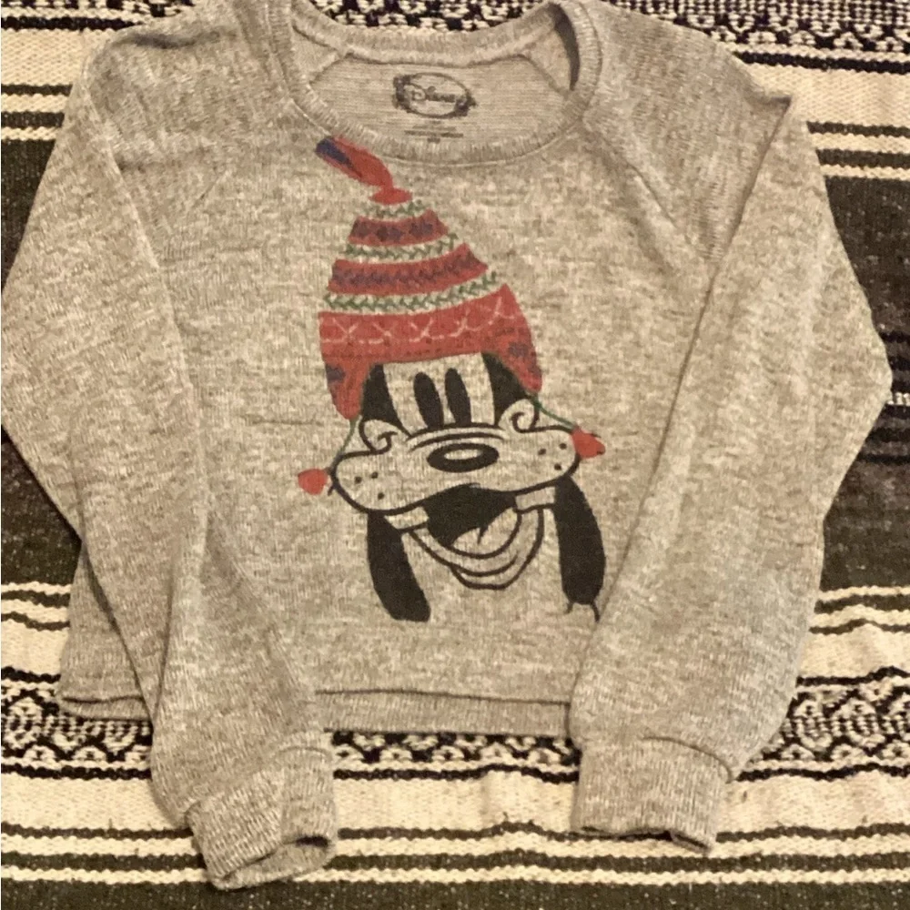 Disney Gray Sweater with Goofy Print-Sz Med